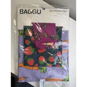 NWT Baggu Carrots & Berries Go Pouch Set